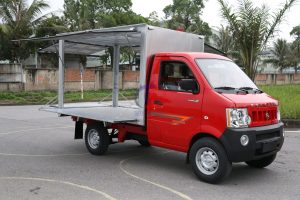 ngoại thất dbk9 thùng cánh dơi