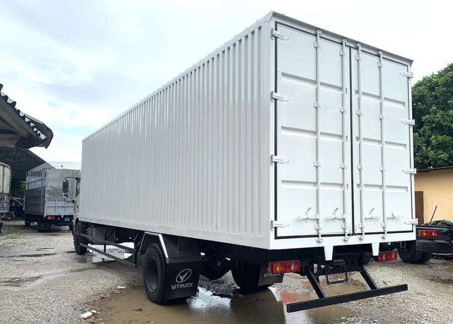 dongfeng 2 chân 8 tấn thùng kín container
