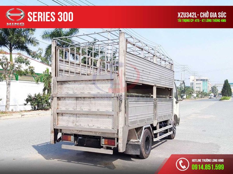hino 5 tấn xzu342l thùng chở gia súc 1