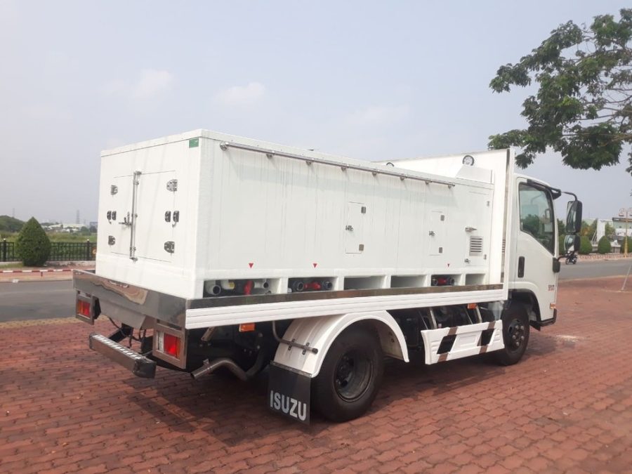 xe chở thủy sản isuzu qkr qlr77fe4