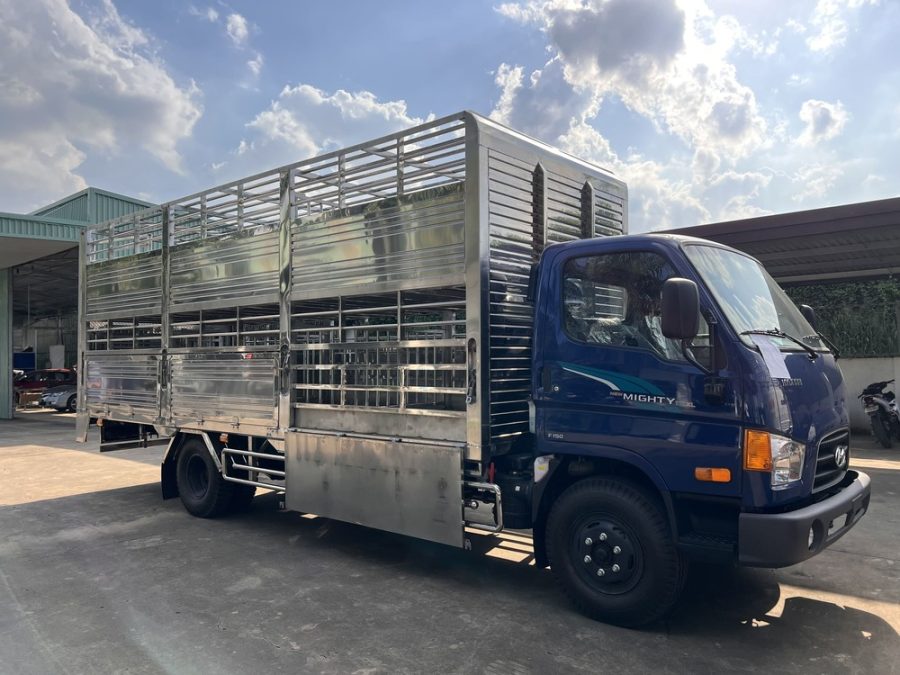 hyundai new mighty 110sp thùng chở heo
