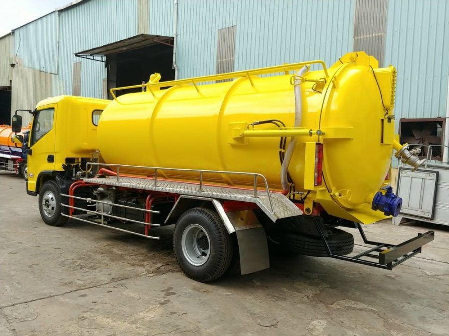 xe bồn hút chất thải hyundai ex8 6 khối