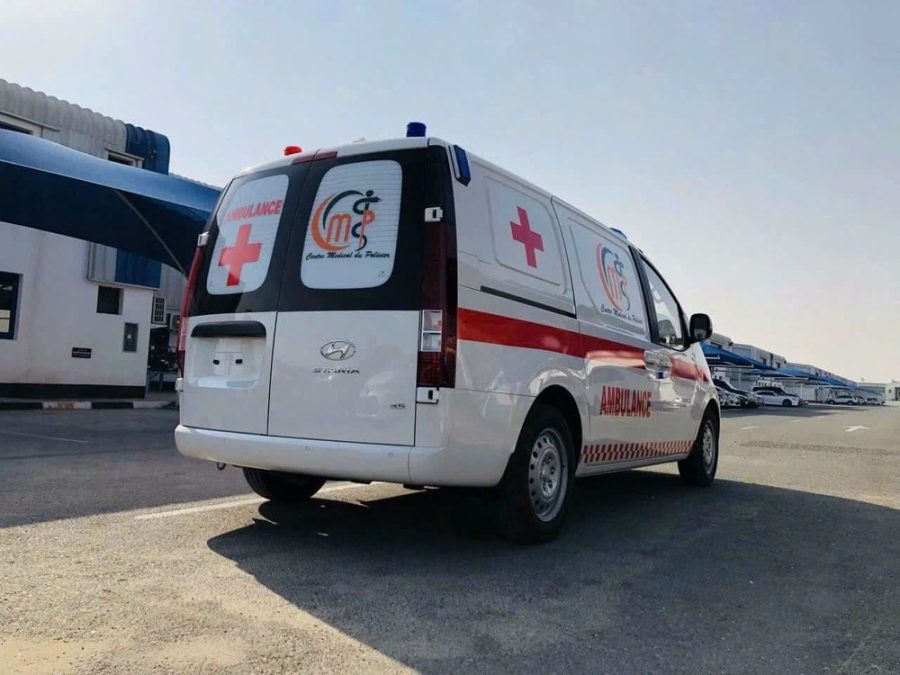 xe cứu thương hyundai staria