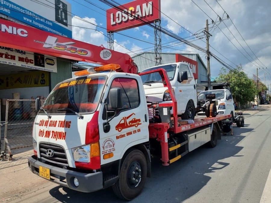 hyundai new 110xl kéo chở xe gắn cẩu urv 344k