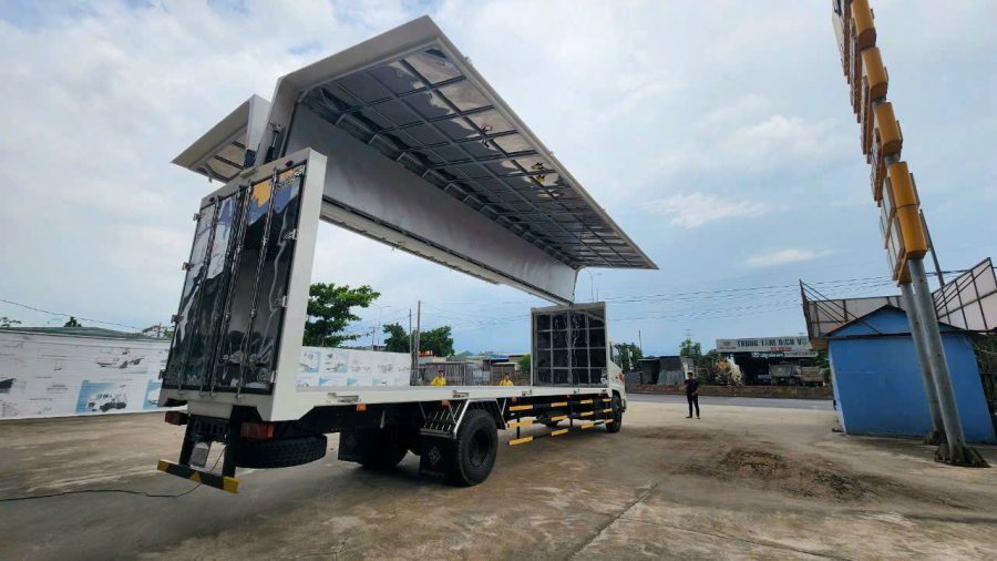 Dongfeng DFH5160 cánh dơi