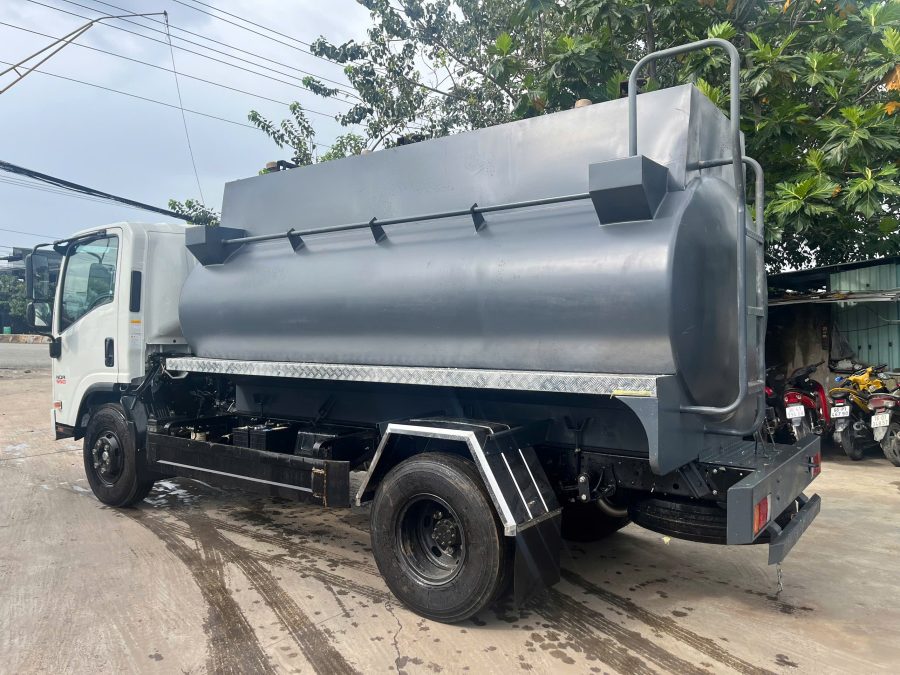 Isuzu NQR75HE5 bồn chở xăng dầu 7 khối