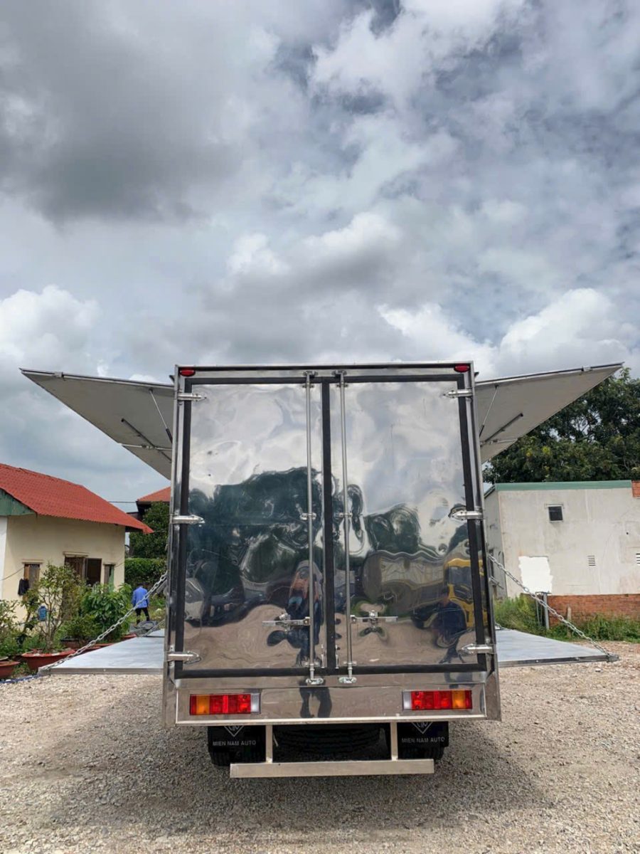 hyundai ex8 gtl thùng kín cánh dơi