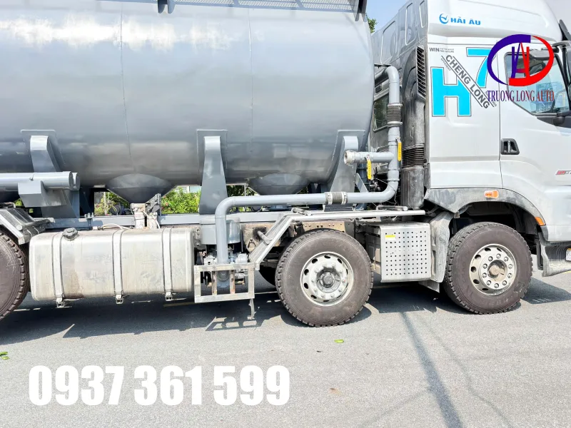 Phần sát xi (Chassis) nhập khẩu nguyên chiếc