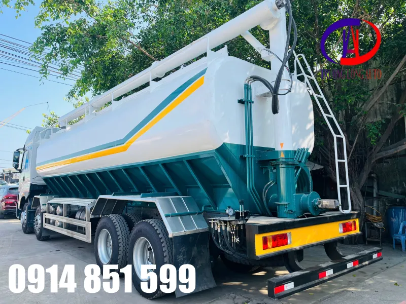 Động cơ YCK10400-50 & Khung gầm