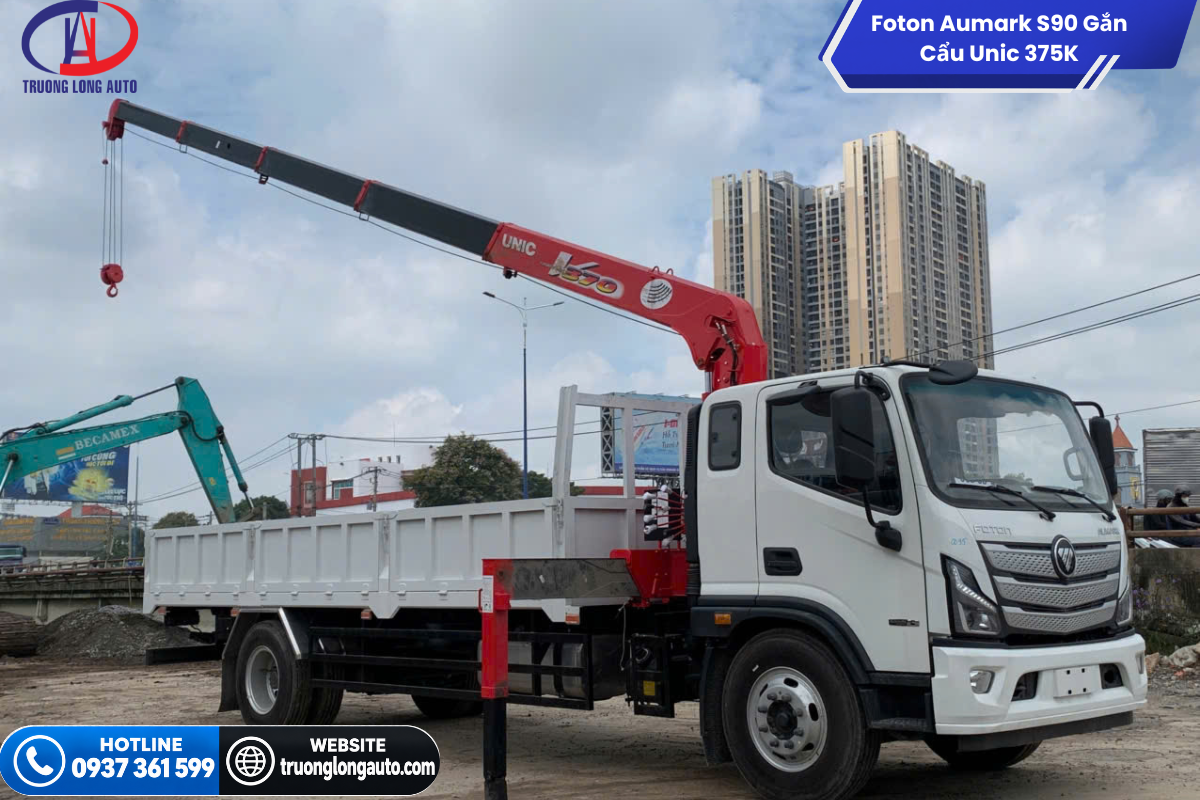 xe-foton-aumark-s90-gan-cau-unic-375k-2 Cẩu Unic 375K nâng khỏe, vươn xa 13.7m