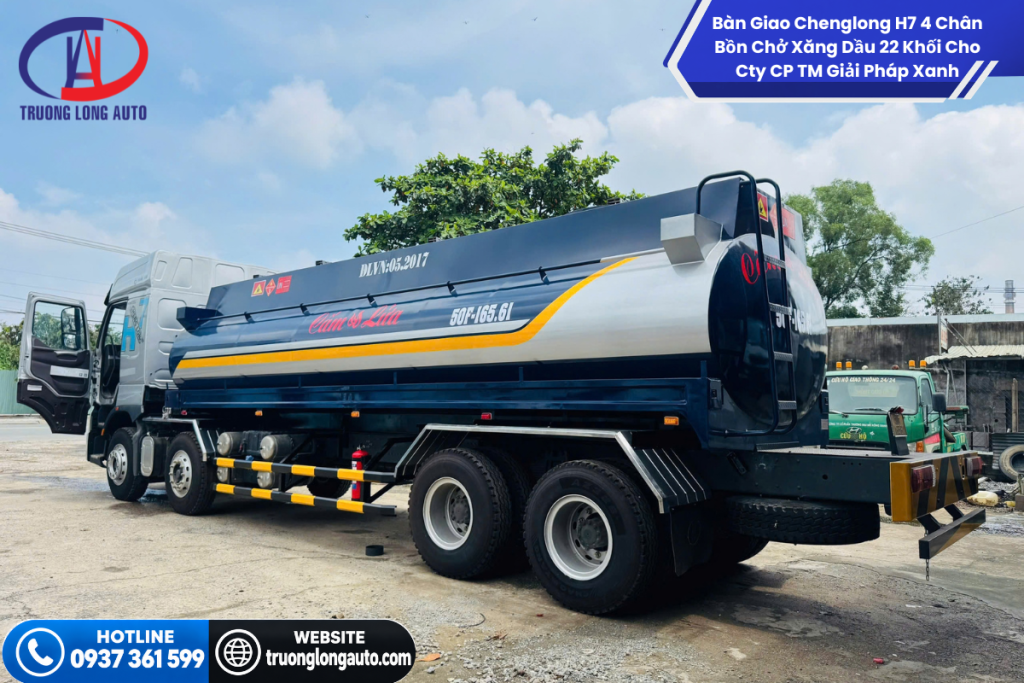 Tổng quan về Chenglong H7 4 Chân Bồn Chở Xăng Dầu 22 Khối
